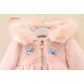 reizender Baby-Winterpelzmantel mit Kapuze koreanischer Mädchenmantel gute Qualität wärmen neuen Entwurfsmädchen Mantel